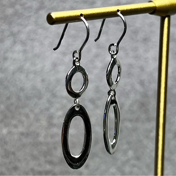 New Genuine 925 Sterling Silver Polished Open Circle/Oval Earrings Gift Box - Picture 3 of 7